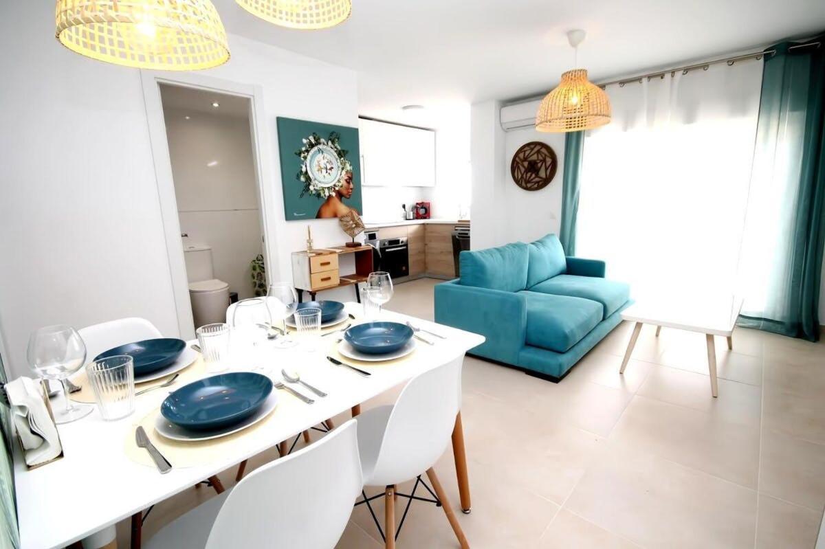 Apartamento Moderno Y Con Estilo En La Carihuela Torremolinos Ngoại thất bức ảnh