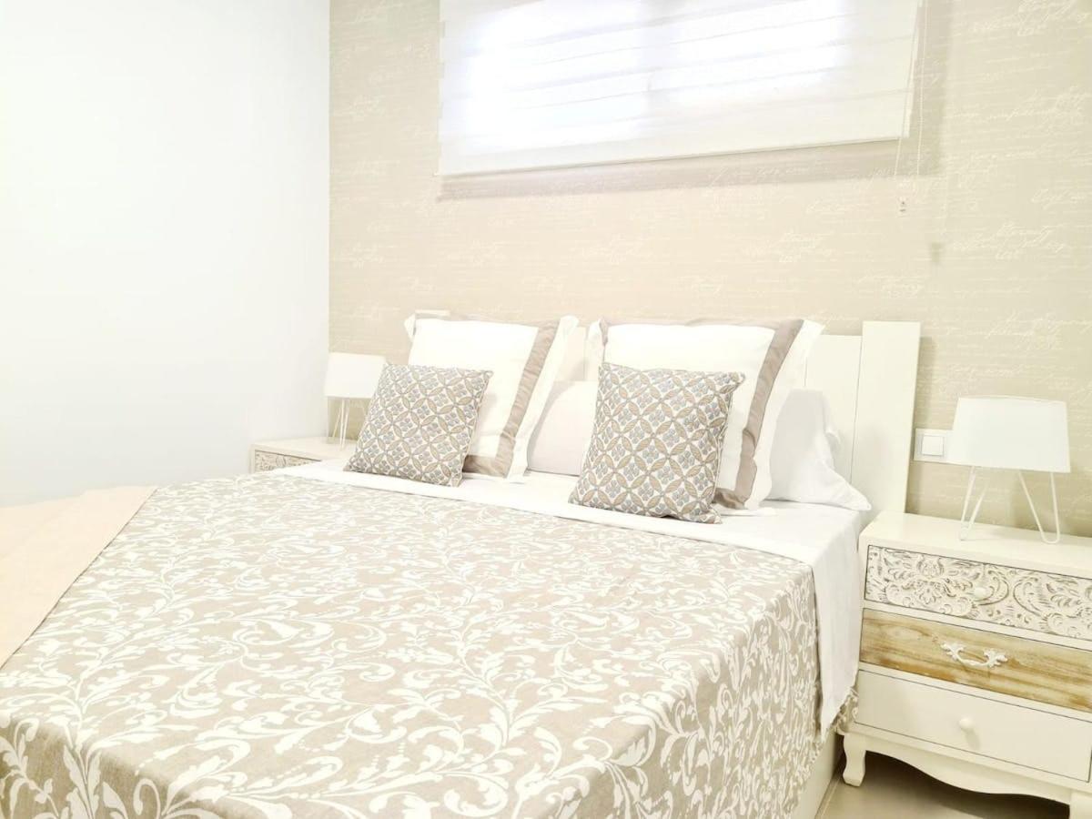 Apartamento Moderno Y Con Estilo En La Carihuela Torremolinos Ngoại thất bức ảnh